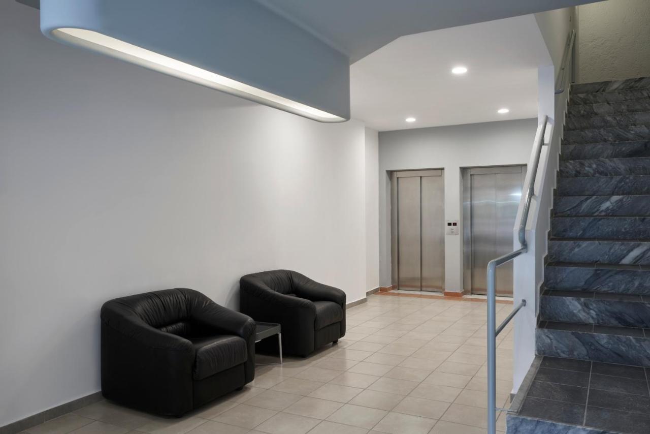 The Apartments By Esperia Rhodes City Exterior foto